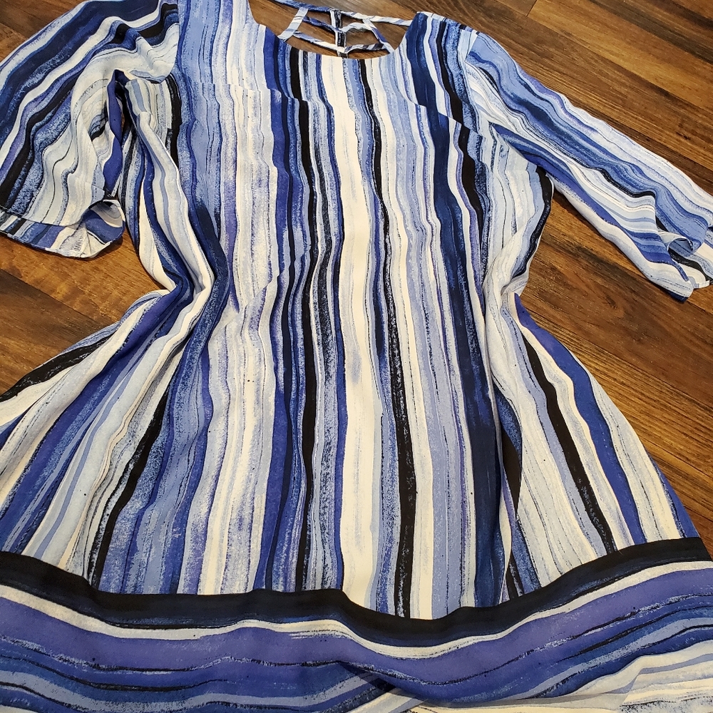 Dress crisscross back